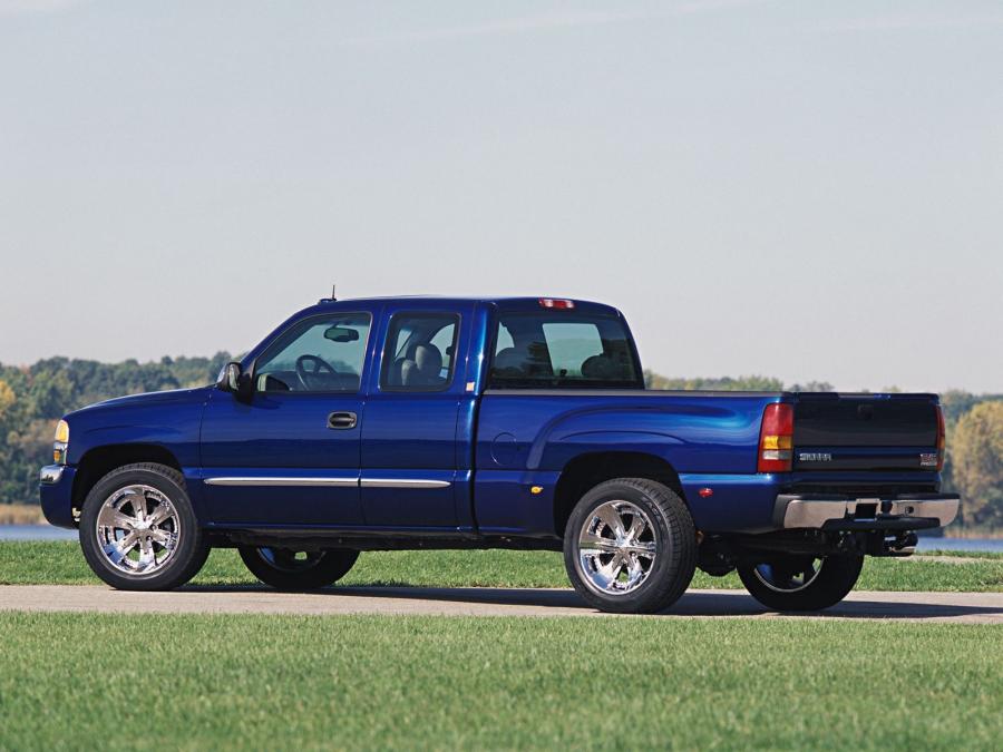  GMC Sierra Extended Cab Landscaper Pro SEMA 2002 года  (фото 2 из 2)